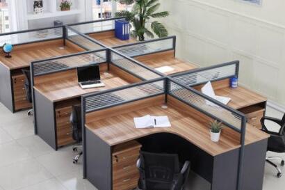 如何減少辦公桌椅的損壞？